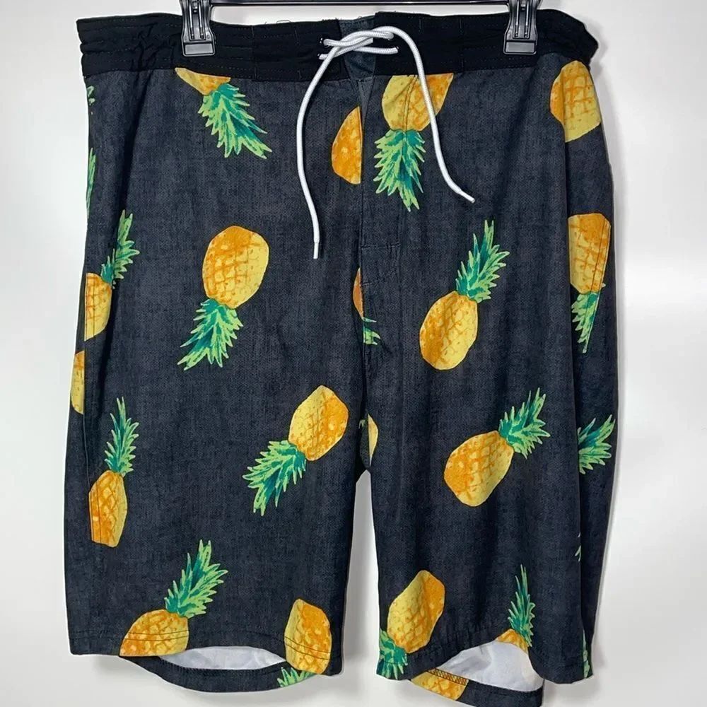Old navy men’s swim trunks